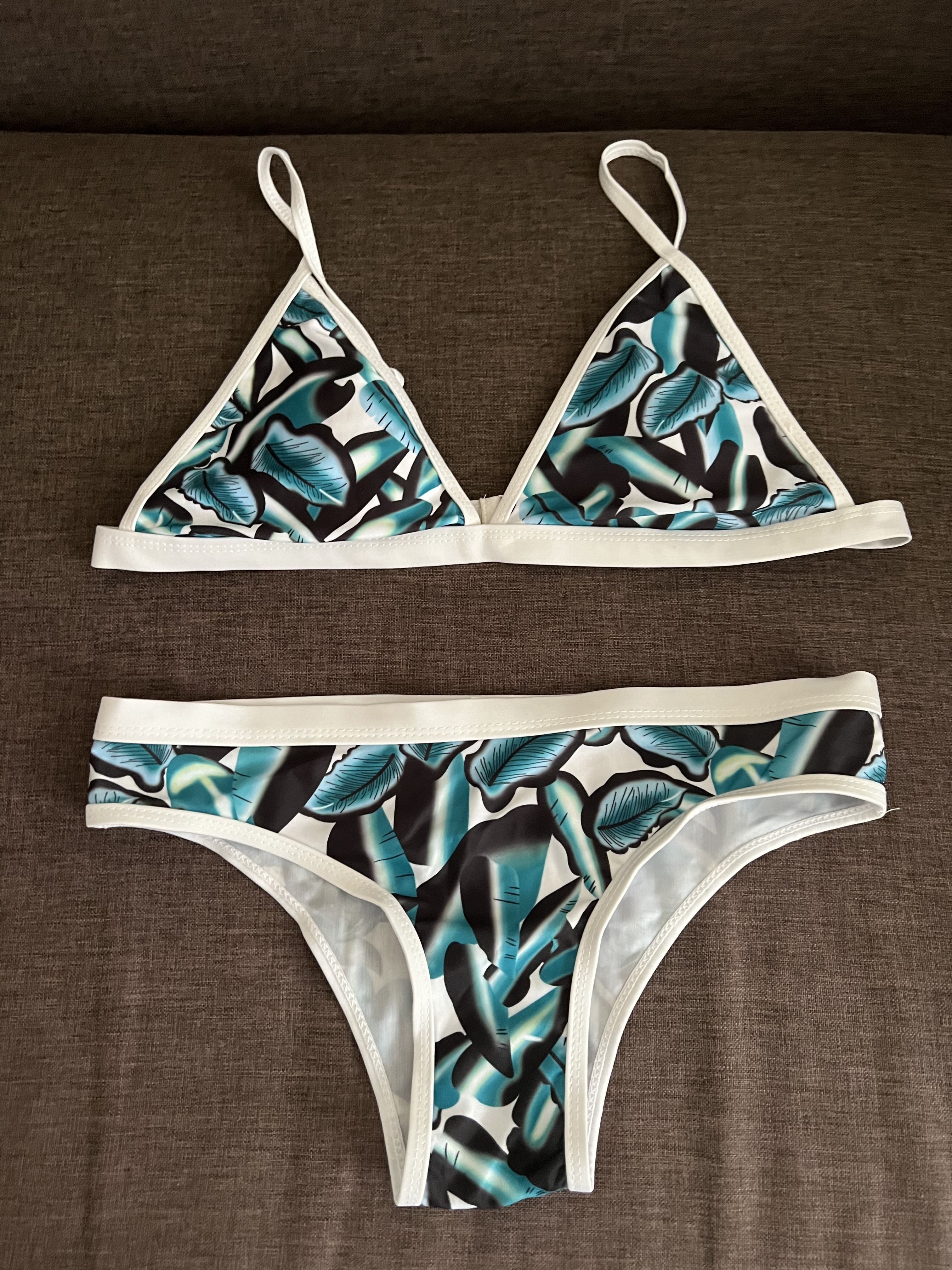 leafy two piece bikini, Women's Fashion, Swimwear, Bikinis & Swimsuits
