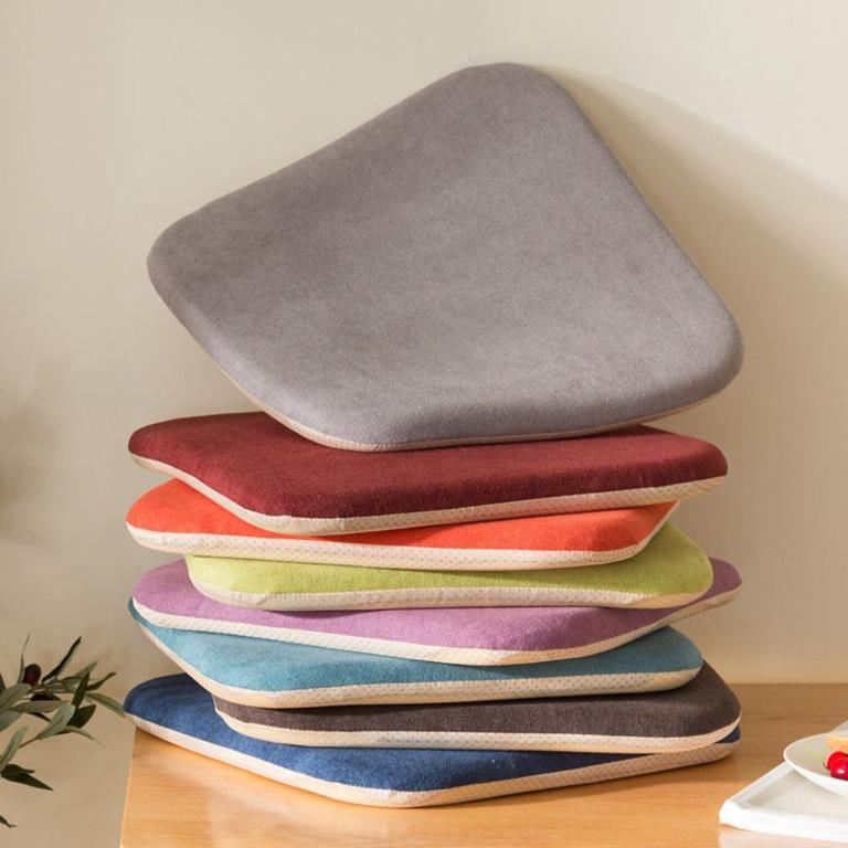 Non slip store cushion pads