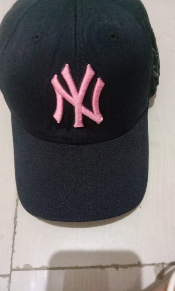 MLB yankees pink, Fesyen Pria 