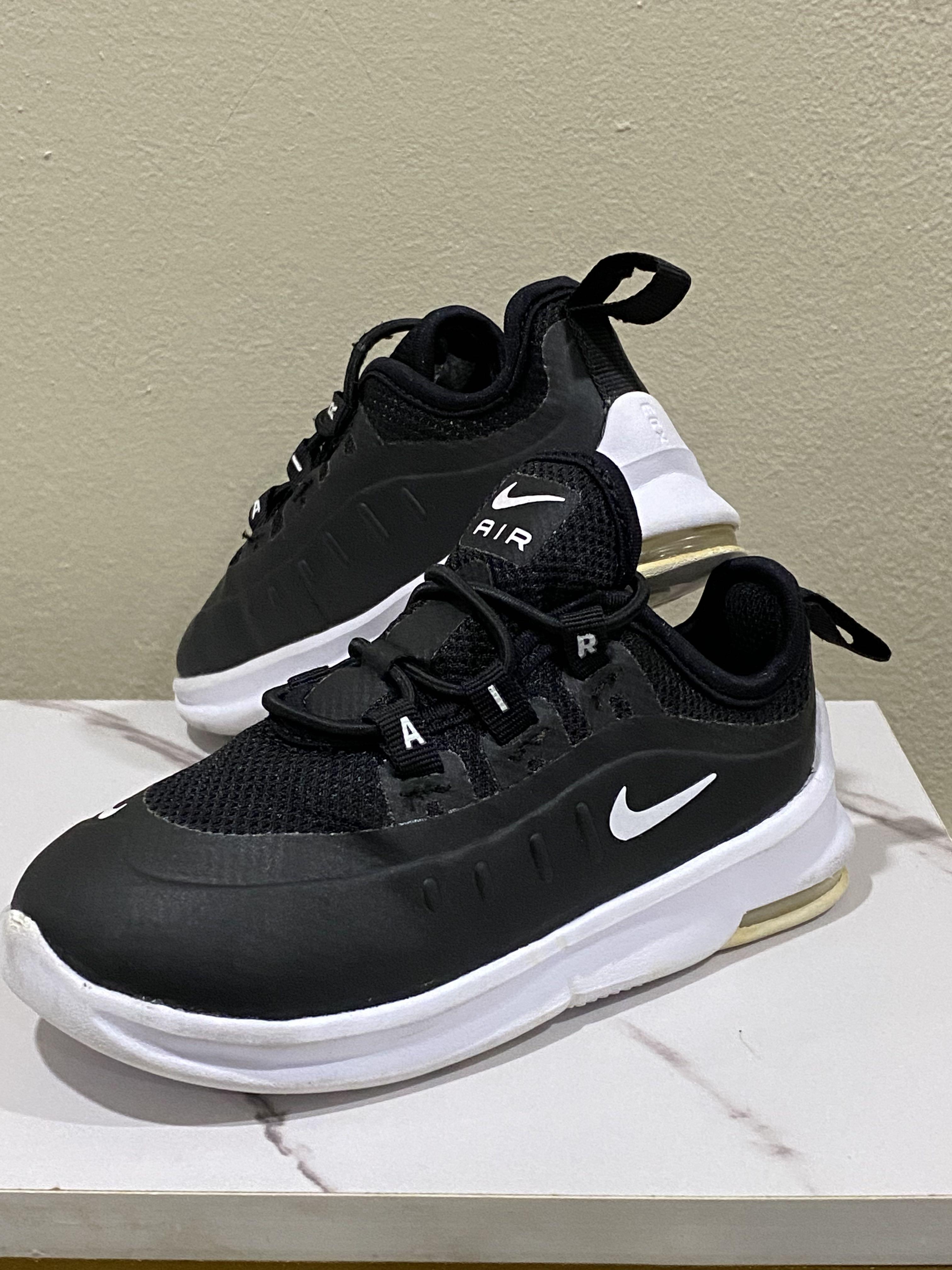 Nike Air Max Axis kids