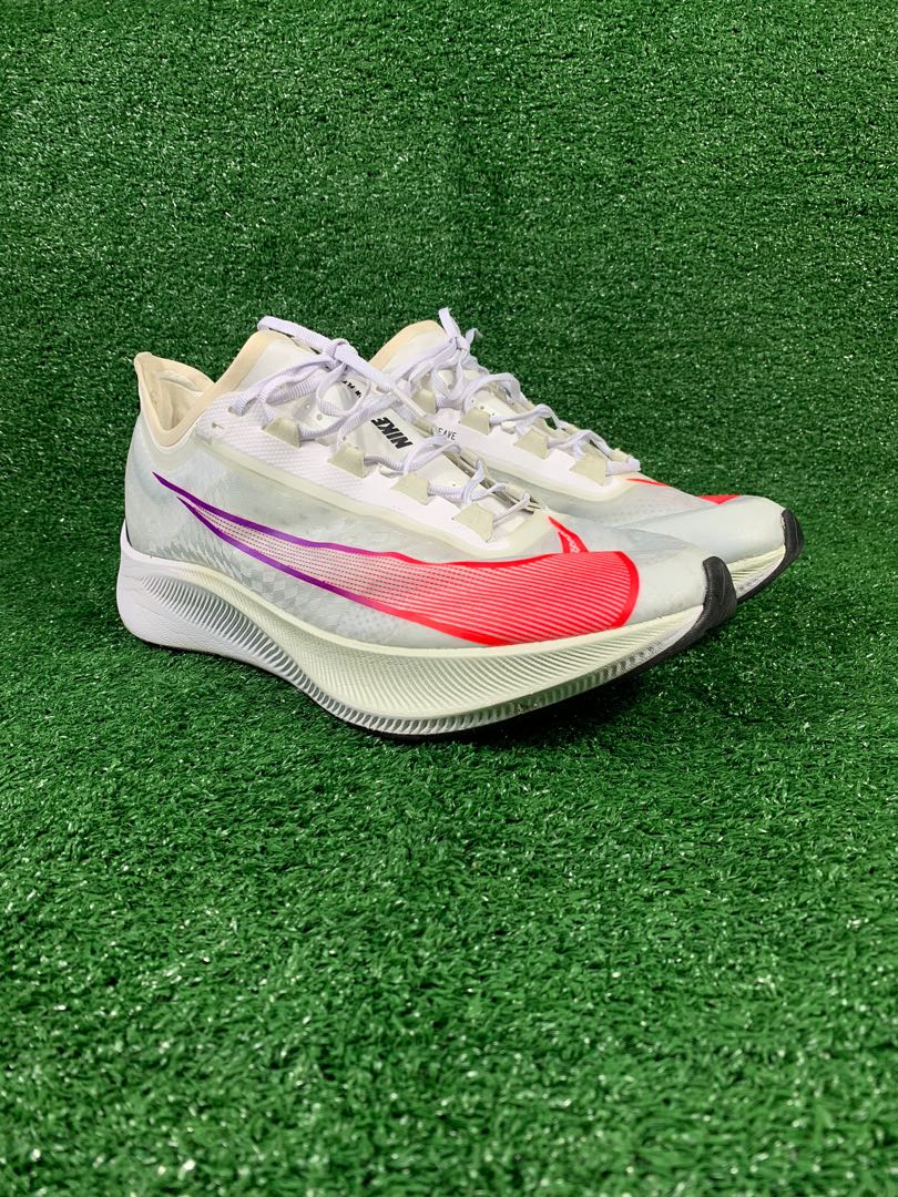 nike zoom fly 3 white
