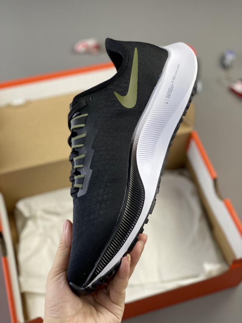 NIKE Zoom Pegasus 37 Turbo 2, 男裝, 鞋 