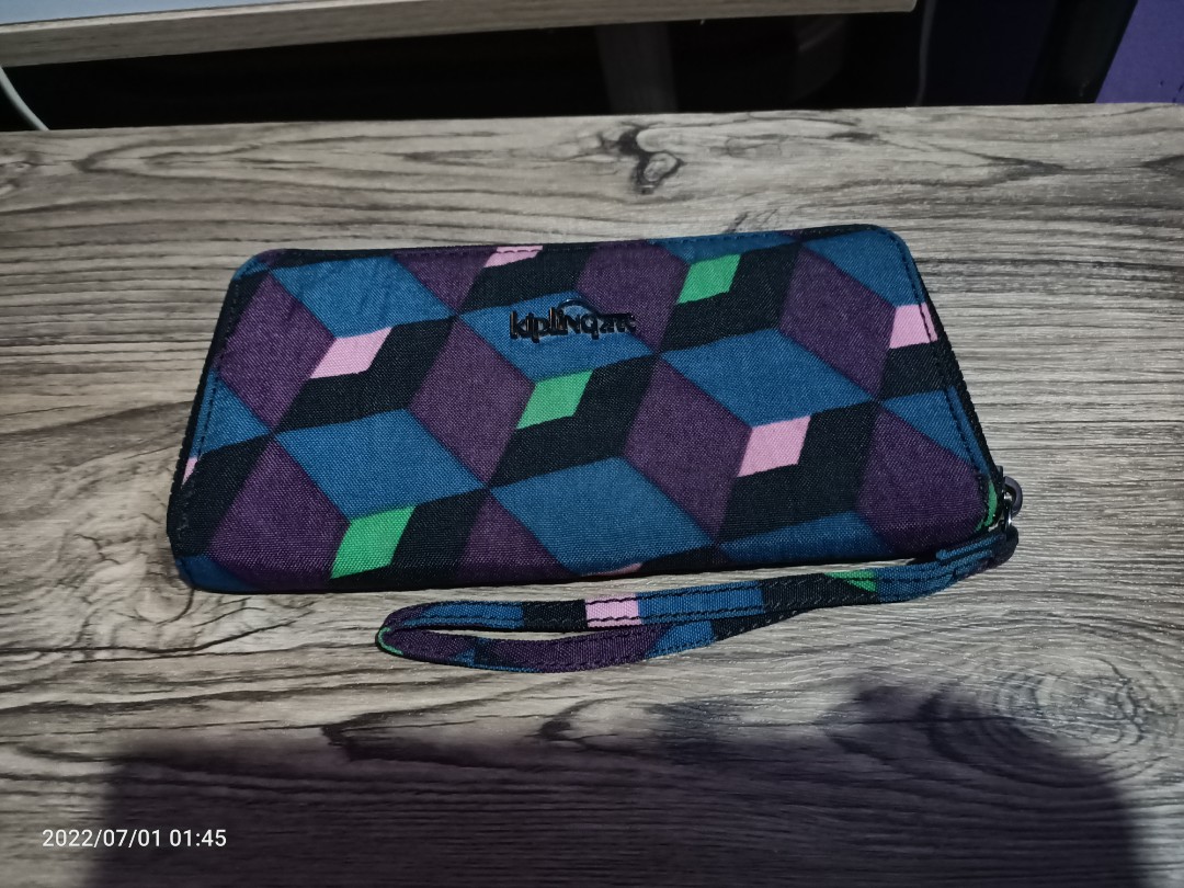 Original Kipling Wallet, Women's Fashion, Bags & Wallets, Purses