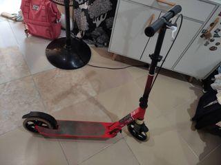 Oxelo kid scooter