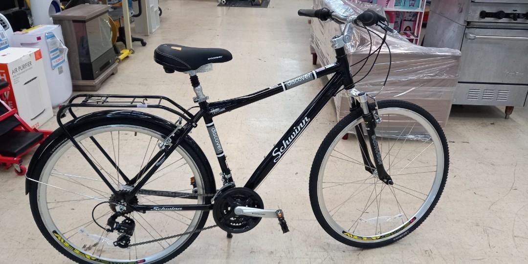 Schwinn discover 700c on sale men's hybrid bike