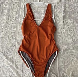 (Category: ) located in . Submitted by bellezstuff (Listing ID 1169639469, Image 1). Description: .