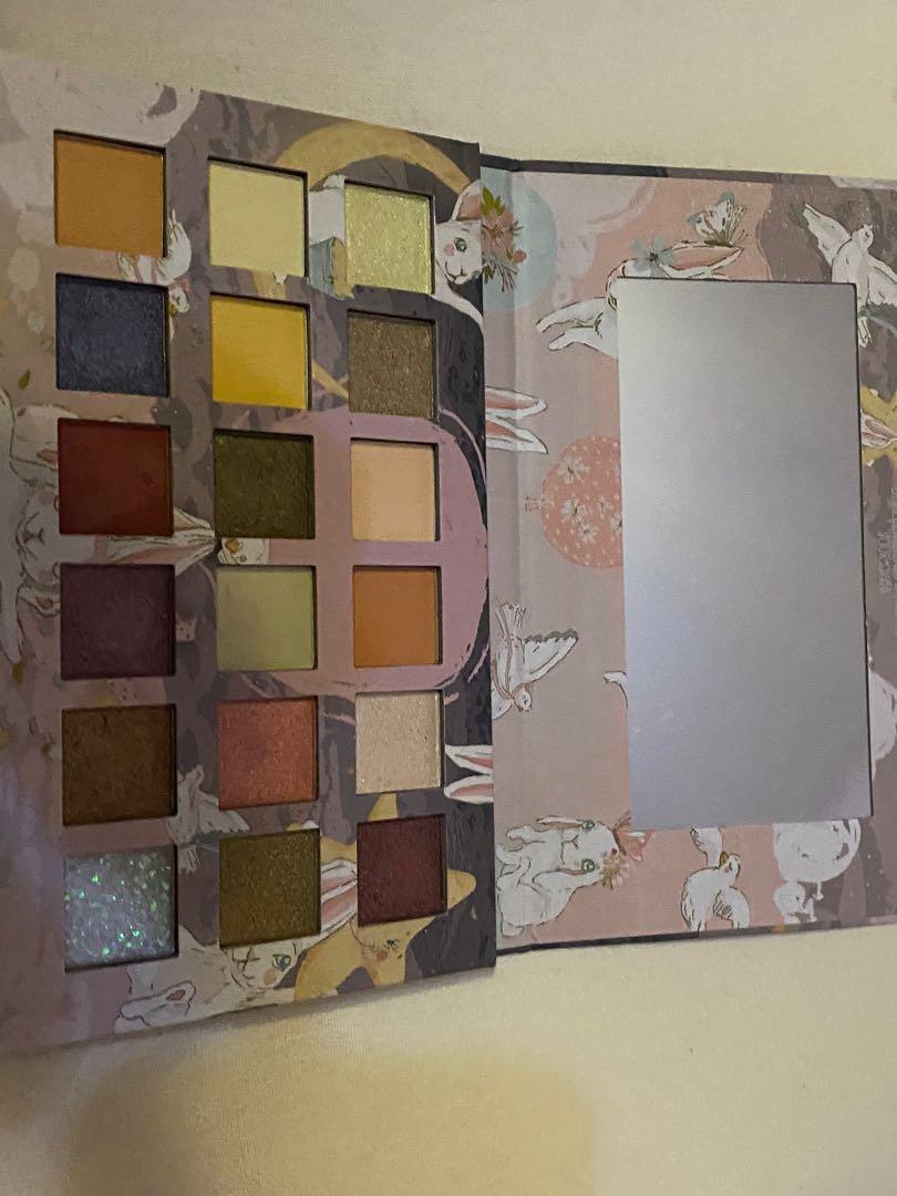 SKY ADVENTURES CUTE EYESHADOW PALETTE (Category: Makeup) located in Quezon City. Submitted by doyeonlua (Listing ID 1169795283, Image 3). Description: LIGHTLY USED — colors used marked in 4th photo ( used only once) 18 COLORS .