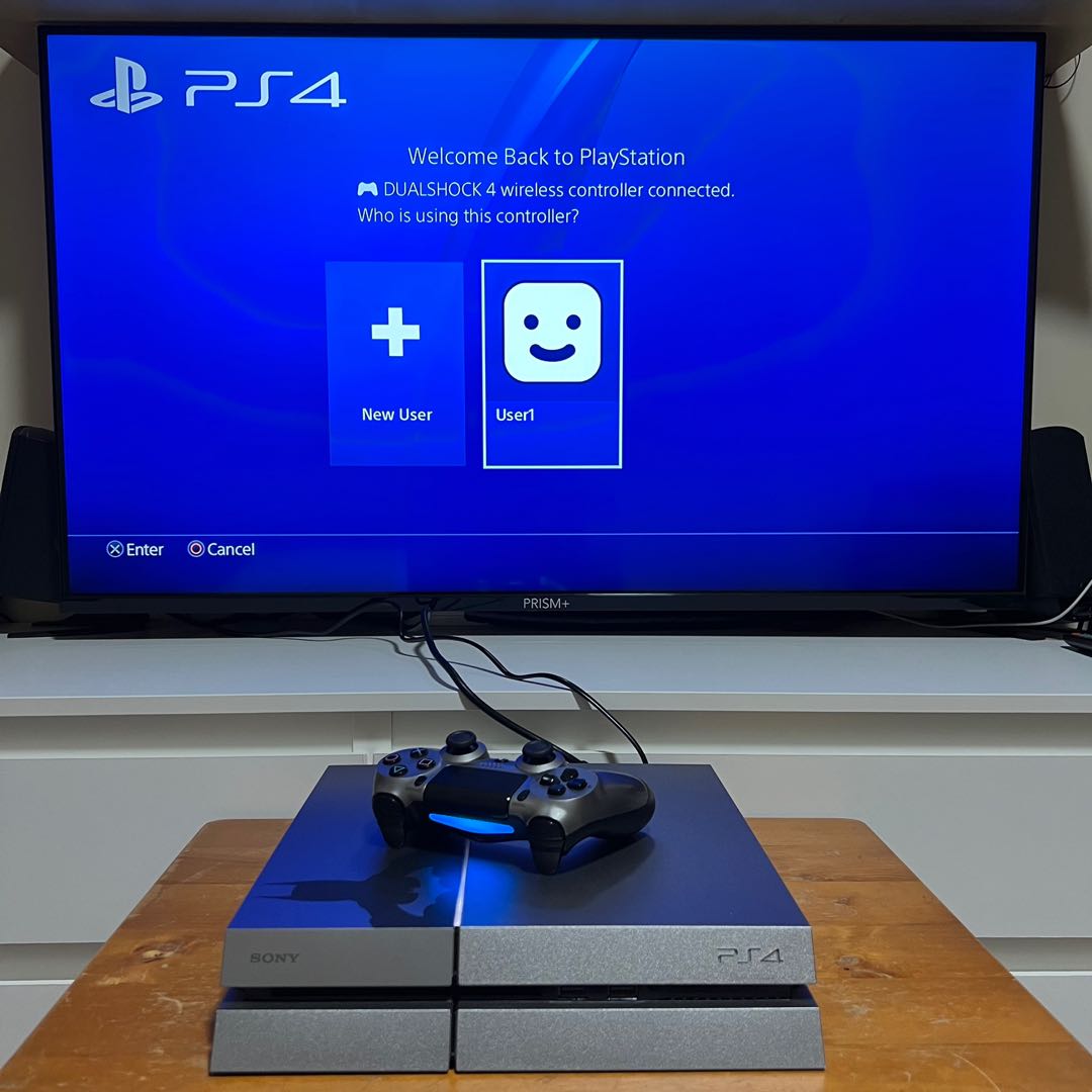 Sony PlayStation 4 PS4 500GB Batman Arkham Knight Limited Edition