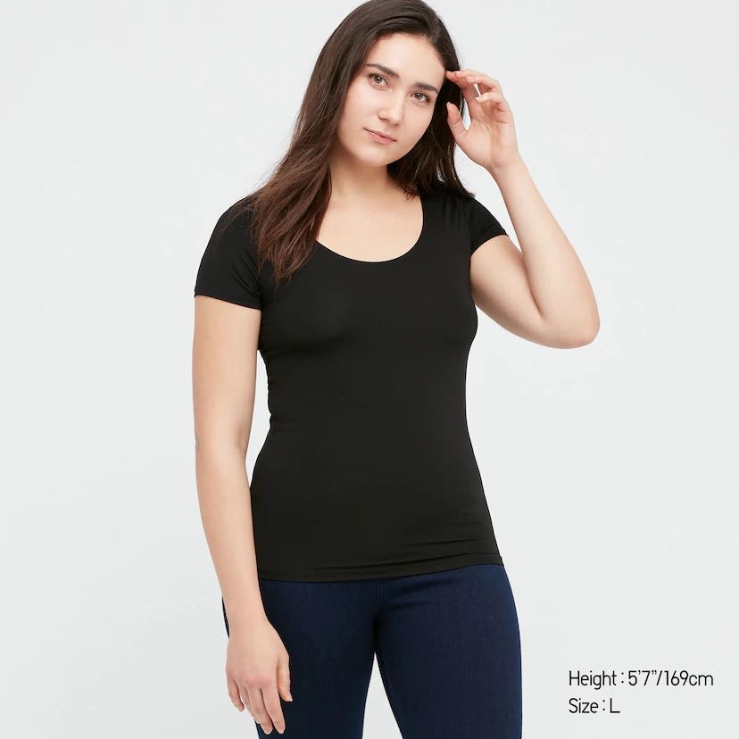 UNIQLO AIRISM SCOOP NECK SHORT SLEEVE T-SHIRT