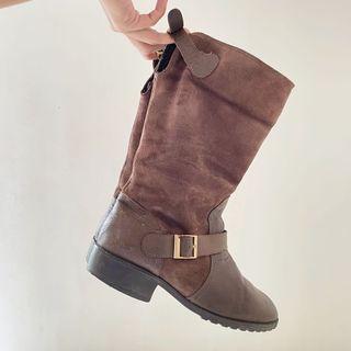 Vintage Pierre Cardin Suede Boots