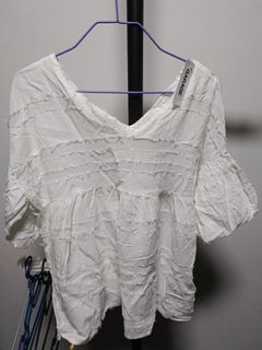 (Category: ) located in . Submitted by shopshop1213 (Listing ID 1169776744, Image 1). Description: .