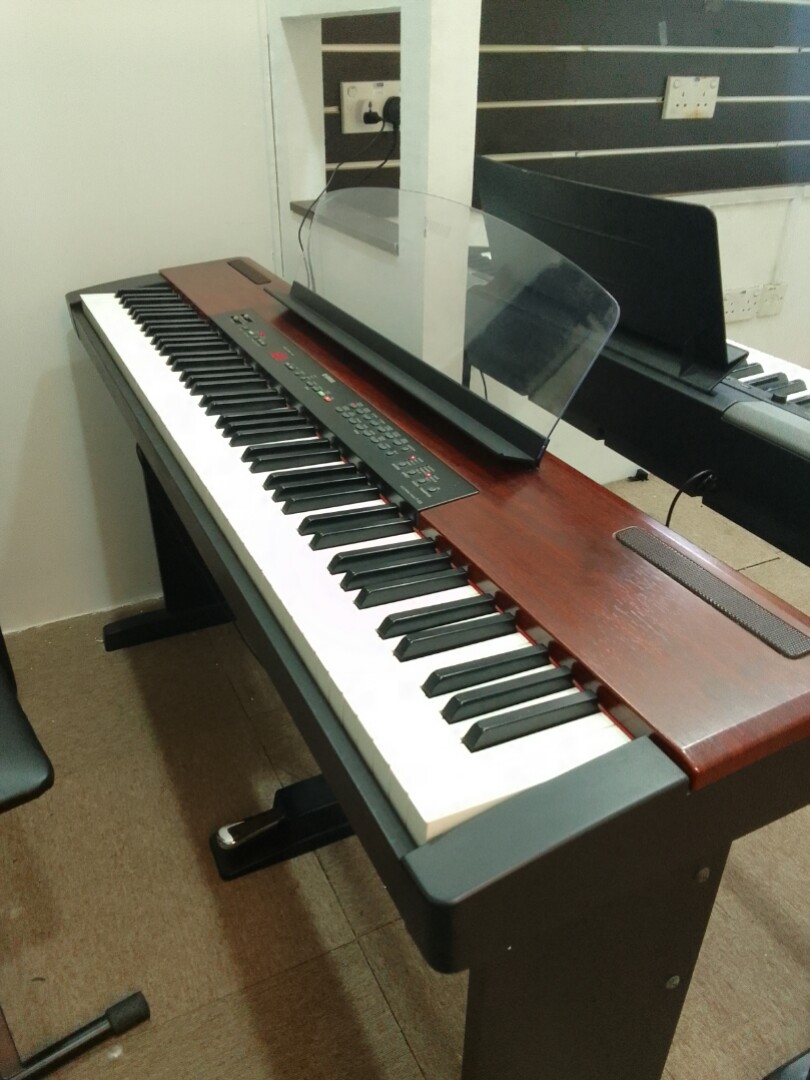 Yamaha P120 digital stage piano Hobbies Toys Music Media