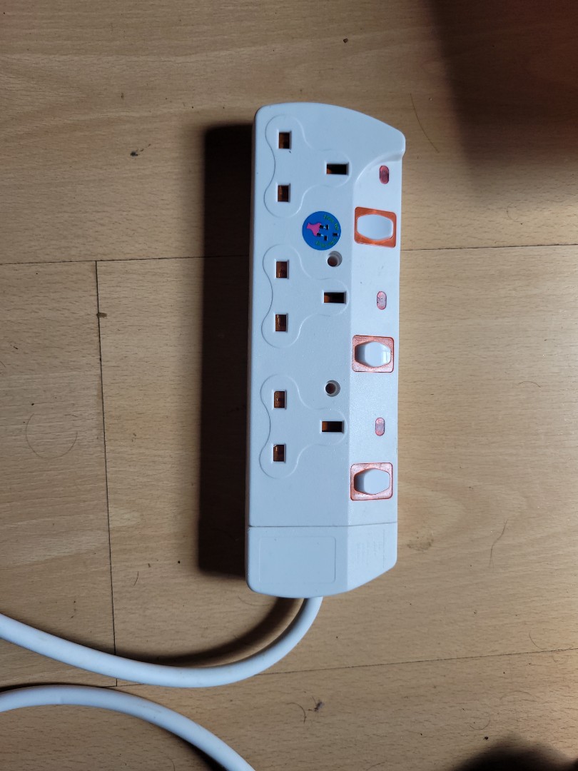 Way Go Sockets 3/5 way extension socket, TV & Home Appliances, Electrical, Adaptors ...