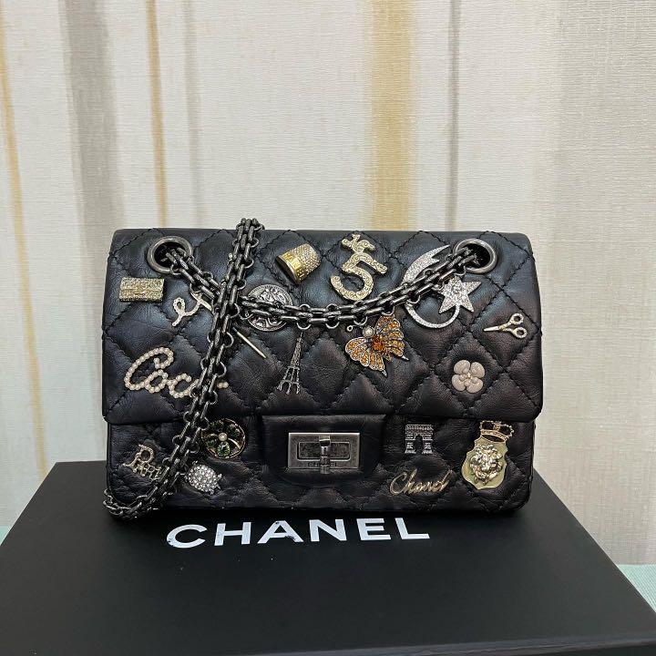 シャネル255徽章限定品 chanel 2.55 限定 バッグ徽章