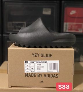 (Category: ) located in . Submitted by snkrs88 (Listing ID 1164626254, Image 1). Description: .