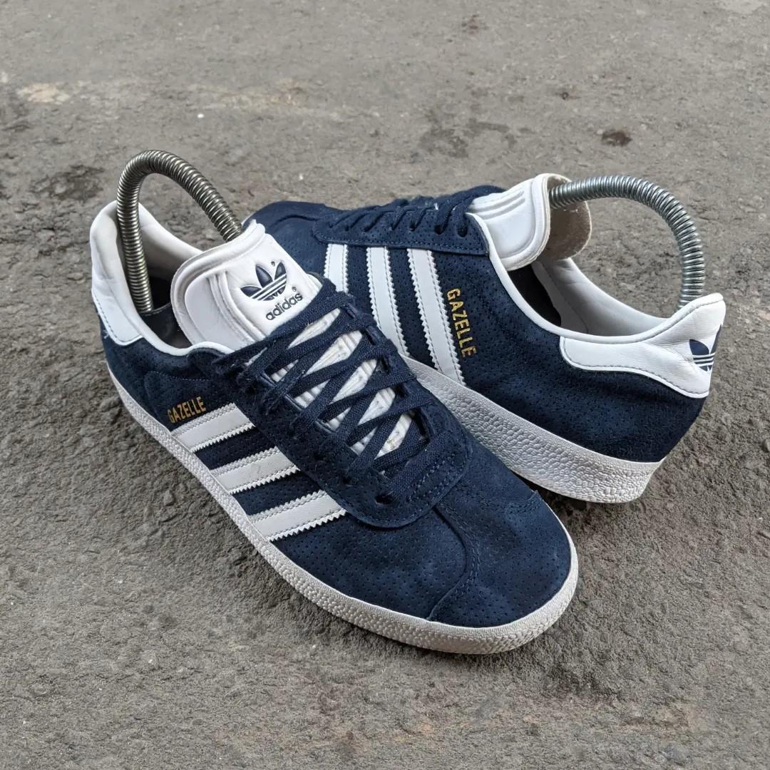 adidas gazelle sizing