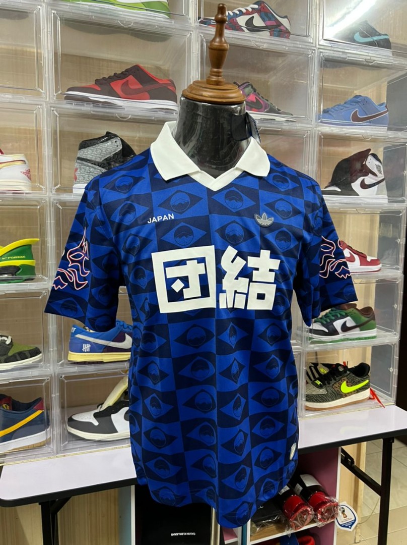Brote Lada Civilizar Adidas Jersey x Japan, Men's Fashion, Tops & Sets, Tshirts & Polo Shirts on  Carousell
