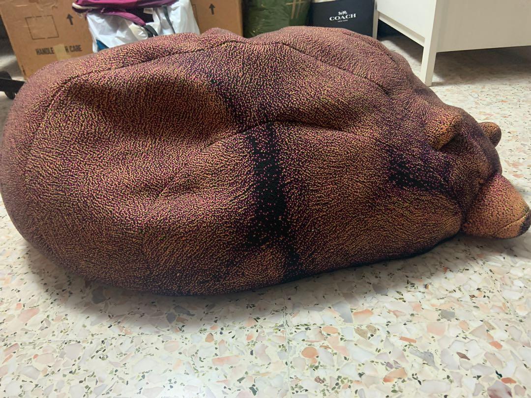Big bear bean bag, Furniture & Home Living, Furniture, Other Home Furniture on Carousell