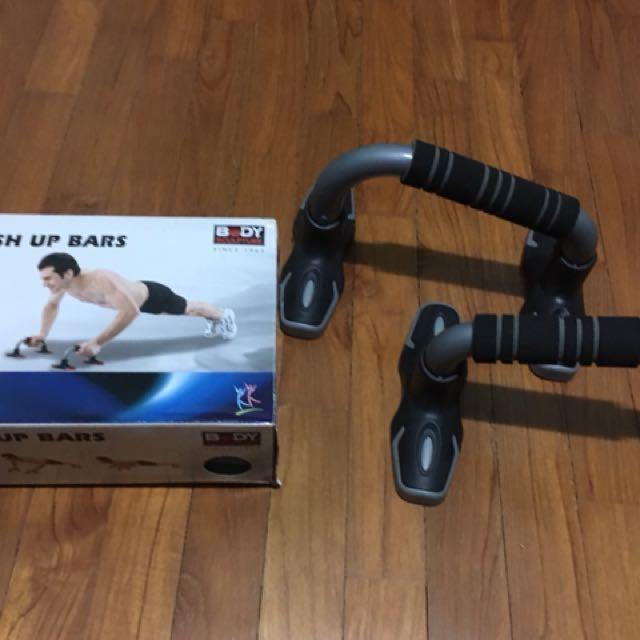Body Sculpture Push Up Bars, Sports Equipment, Exercise & Fitness