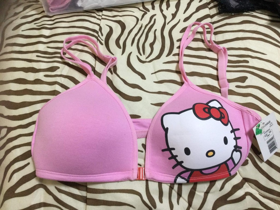 Hello Kitty Pink and Black Spotty Bra 🎀 SIZE 36C - Depop