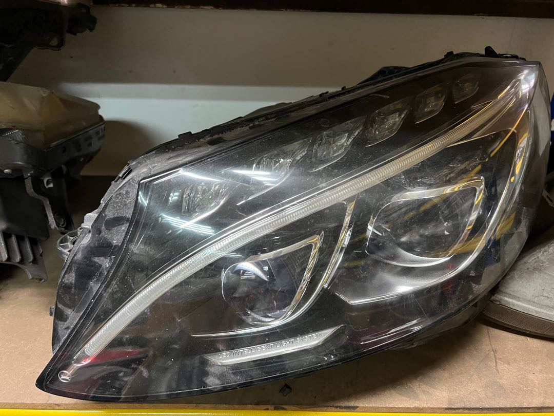 C200 w205 headlamp LH, Auto Accessories on Carousell