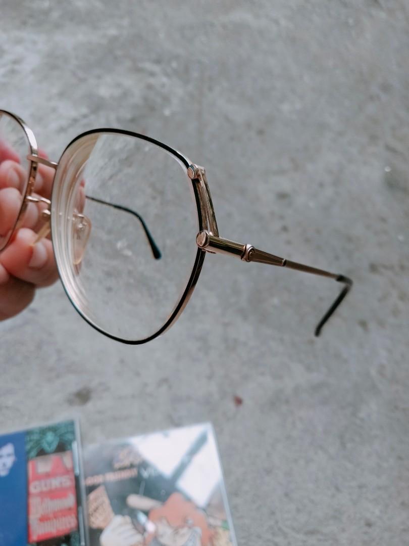 Carven Paris eyewear (Category: Sunglasses & Eyewear) located in General Santos City (Dadiangas). Submitted by cold_stone721 (Listing ID 1164505844, Image 3). Description: Carven Paris ¢6004 54∆15-133. frame. P2500 shipped.