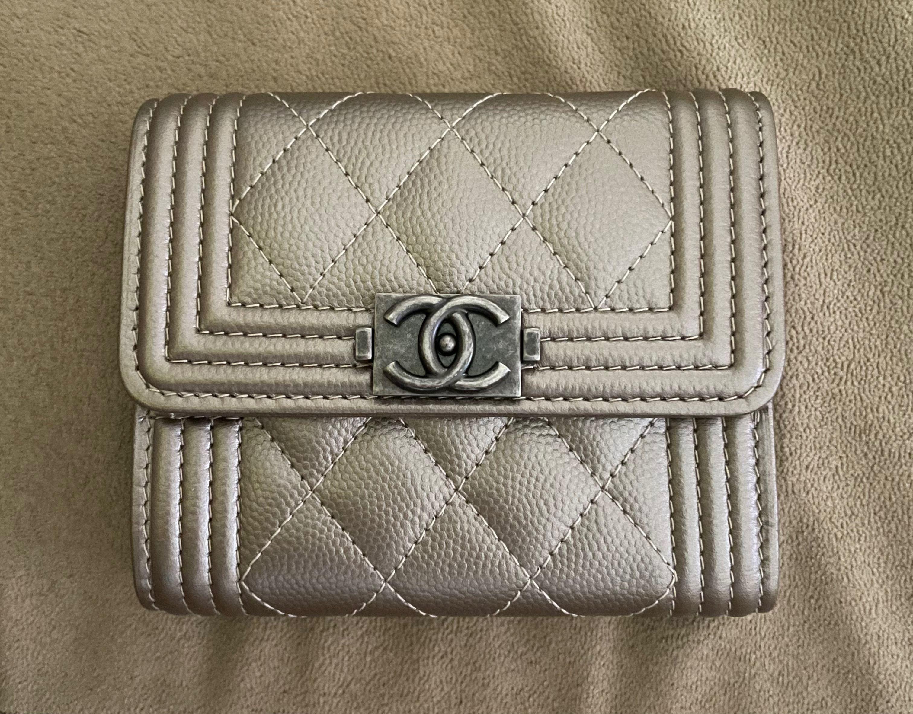 Chanel Boy Portefeuille Women s Fashion Bags Wallets Wallets