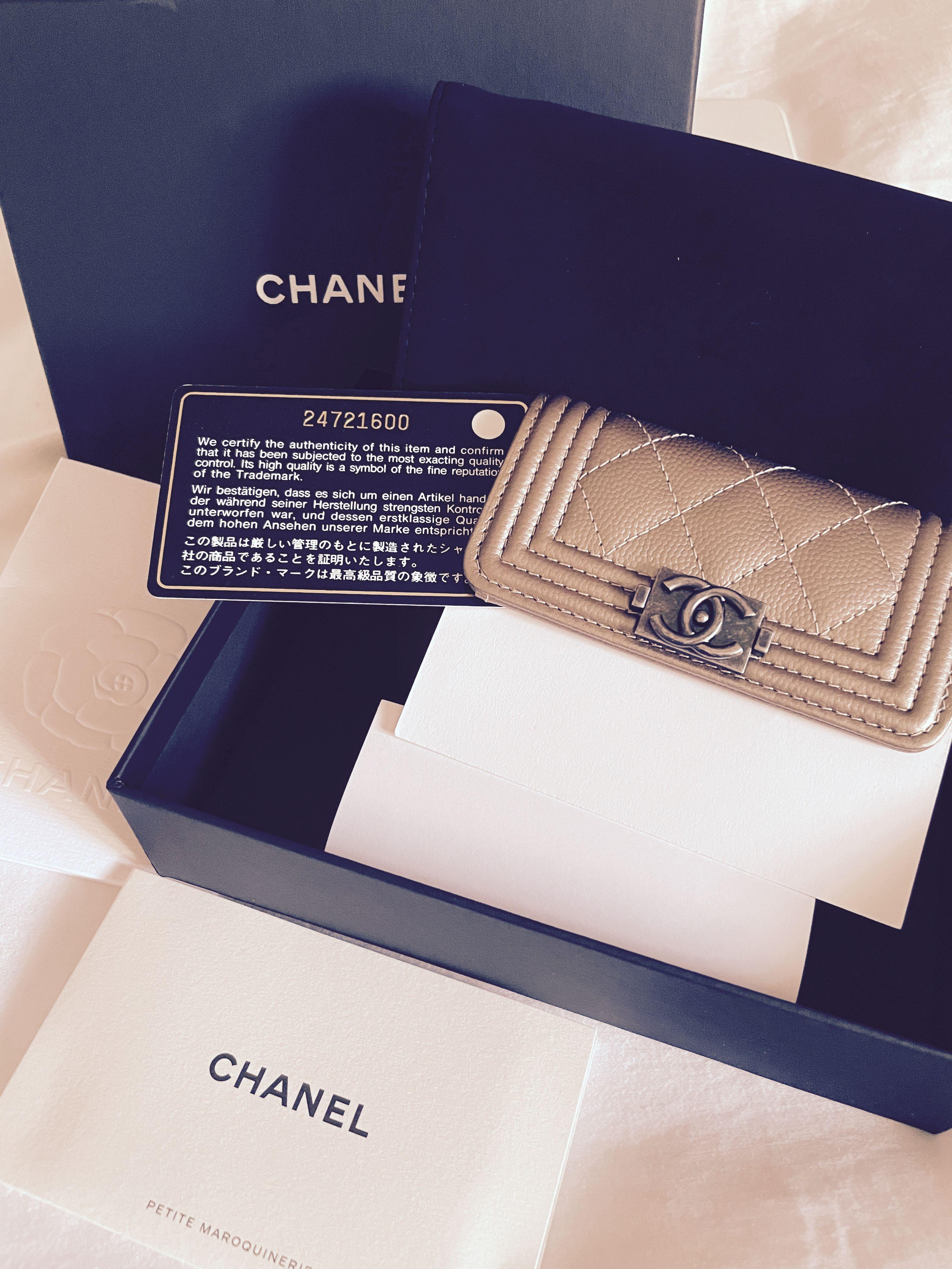 Portefeuille sale chanel boy