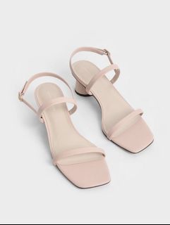 (Category: ) located in . Submitted by evalovestoshop (Listing ID 1164535029, Image 1). Description: .