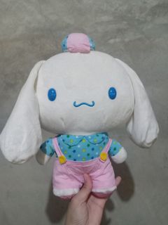 (Category: ) located in . Submitted by akane1997 (Listing ID 1164456555, Image 1). Description: .