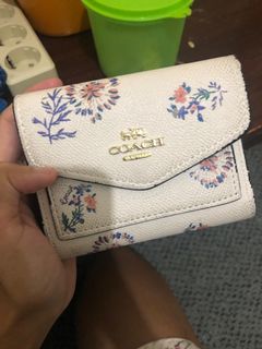 (Kategori: ) berada di . Dikirim oleh denusari (ID iklan 1164632364, Gambar 1). Deskripsi: .