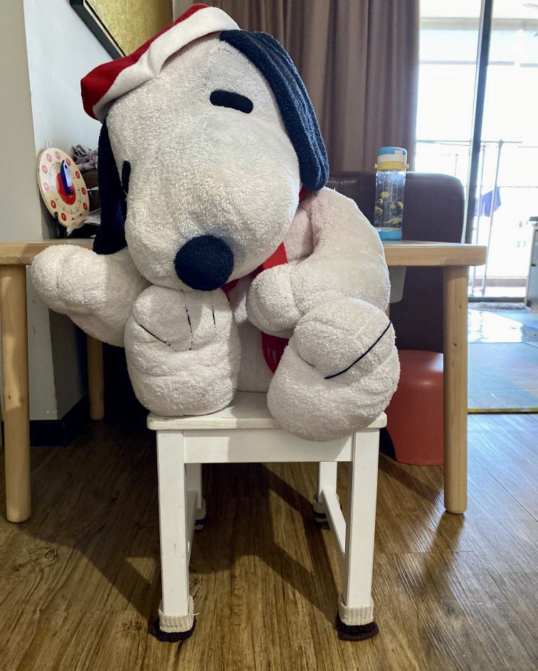 Giant snoopy plush 2025