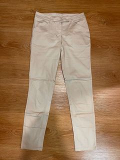 (Category: ) located in . Submitted by wardrobe14 (Listing ID 1164561064, Image 1). Description: .