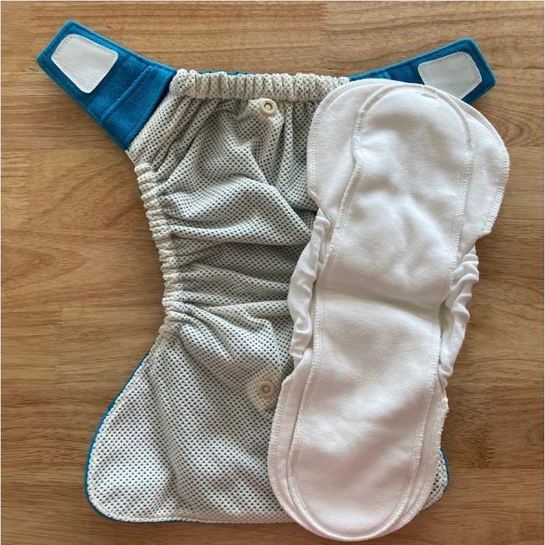GROVIA HYBRID DIAPER SHELL IN ABALONE, Babies & Kids, Bathing ...