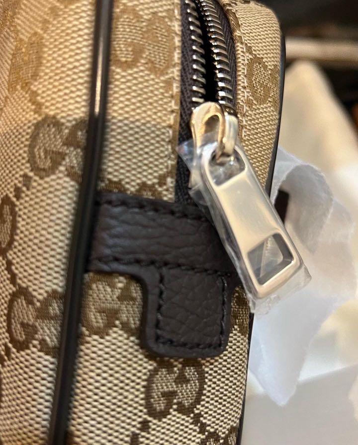 Gucci Beltbag bumbag (Category: Luxury Bags & Wallets) located in Cavite. Submitted by rraaa32 (Listing ID 1164484812, Image 2). Description: Bnew complete .