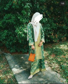 (Category: ) located in . Submitted by aisyasssssss (Listing ID 1164547461, Image 1). Description: .
