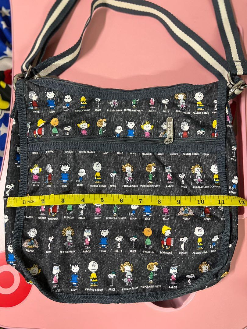 Lesportsac elize hobo bag (Category: Cross-body Bags) located in Manila. Submitted by mcng13 (Listing ID 1164486175, Image 1). Description: Authentic Lesportsac snoopy edition From japan With tag .