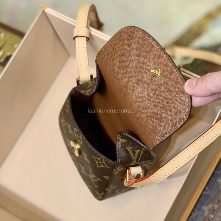 LOUIS VUITTON Monogram Bebe Saint Cloud Shoulder Bag M51245 LV Auth ar3983  Cloth ref.334599 - Joli Closet