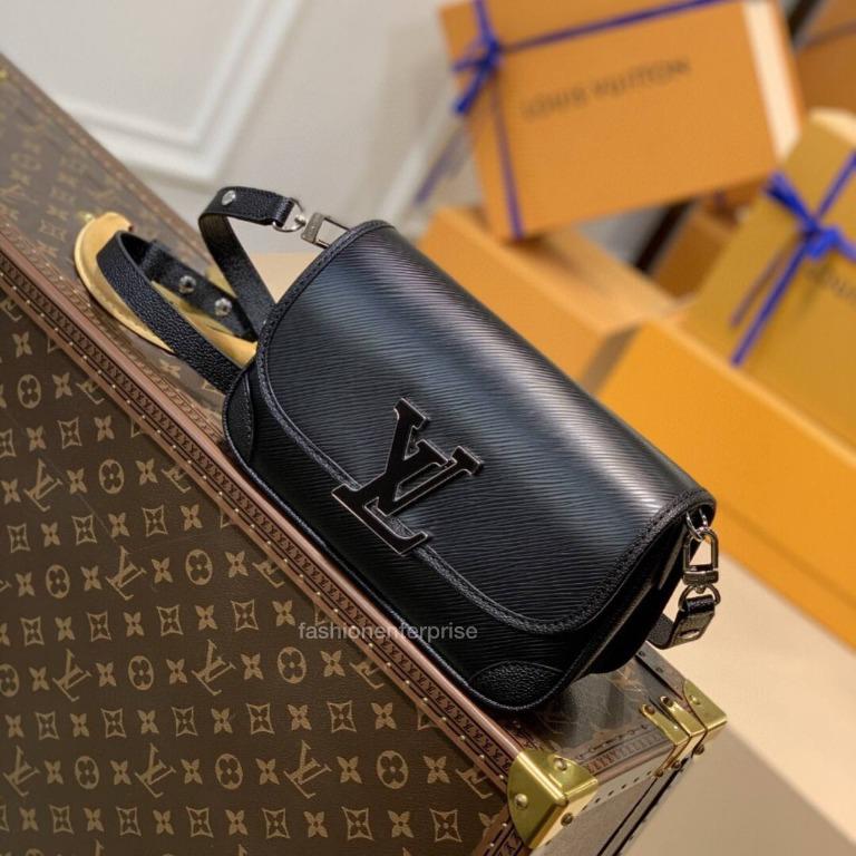LV Sunglasses Pouch, Women's Fashion, Bags & Wallets, Cross-body Bags on  Carousell