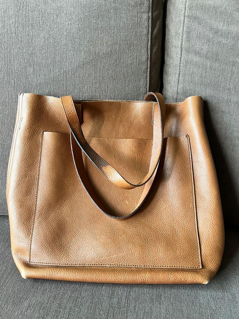 Medium top transport tote