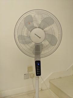 （分類：）位於 。 由 infinitom 提交（商品編號 1164452998，圖片 1）。簡介： 。