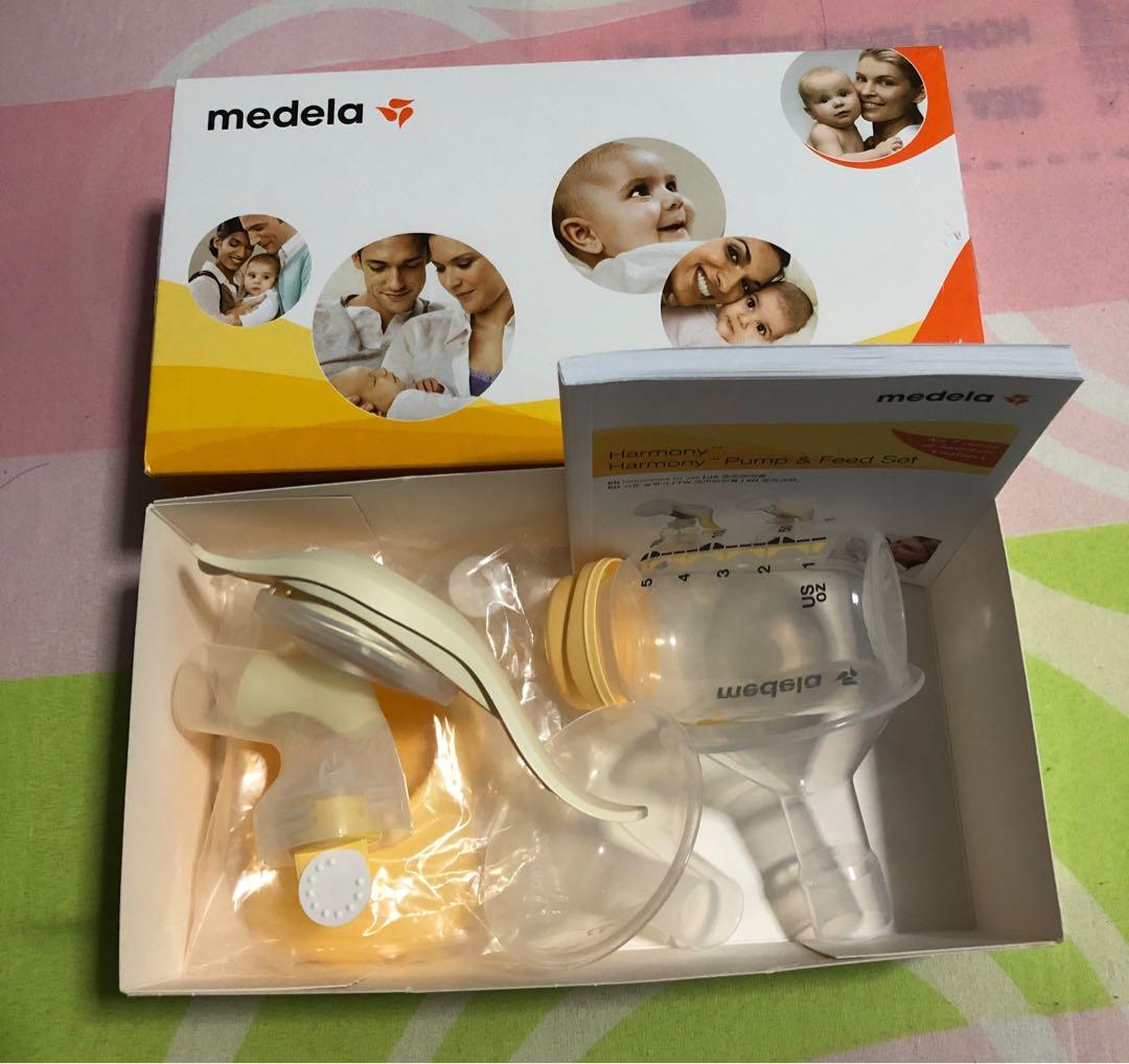 Medela Manual Breast Pump, Babies & Kids, Nursing & Feeding, Breastfeeding & Bottle Feeding on