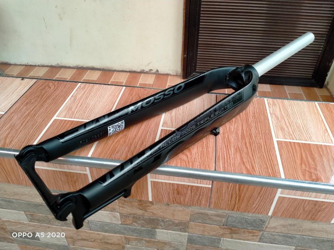 MOSSO M6 STEALTH BLACK RIGID FORK