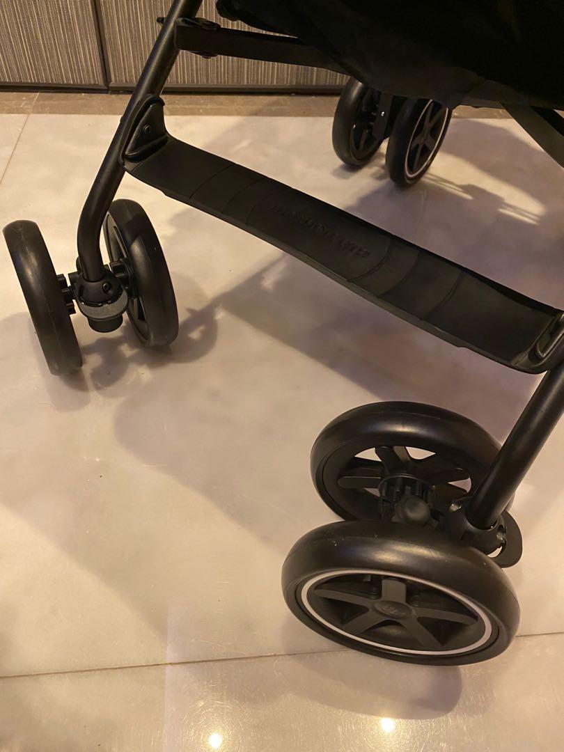 Mothercare roll 2025 stroller black