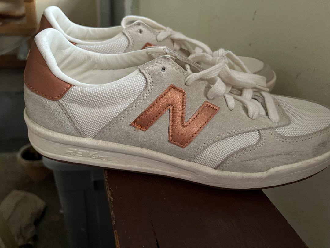 New Balance Revlite in Rose Gold