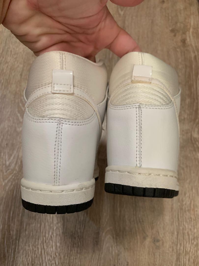 Nike dunk sky 2025 hi white mesh