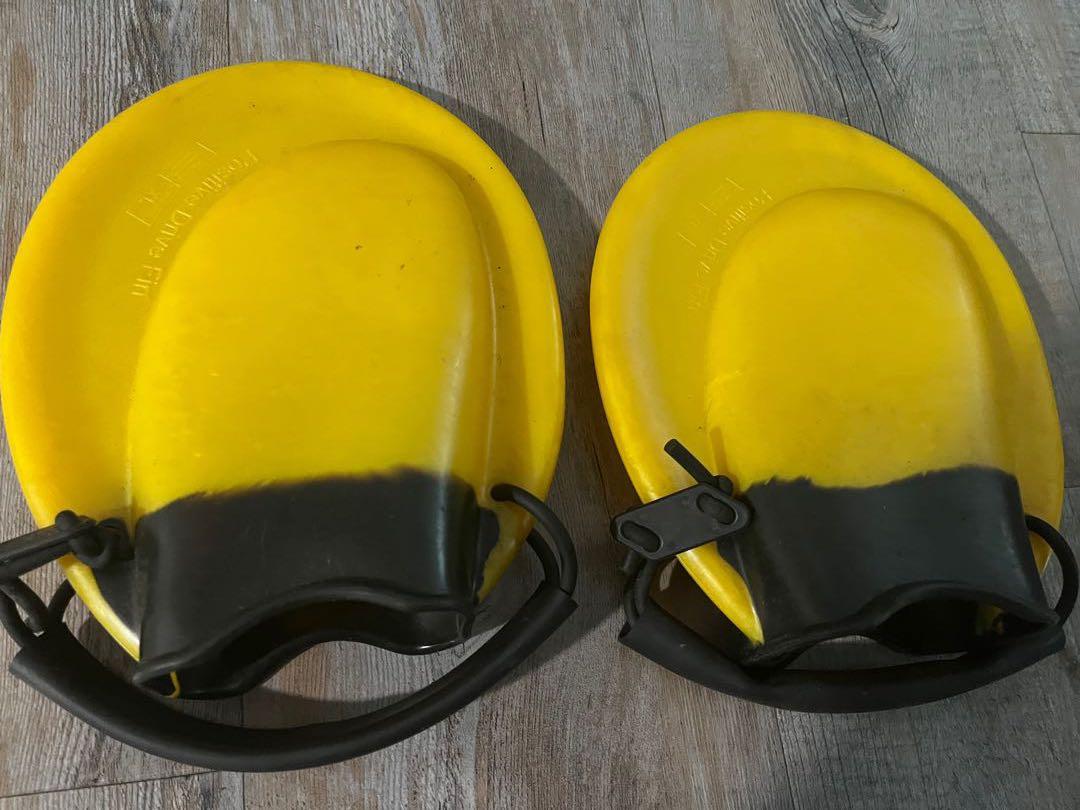 PL FINIS positive drive swim training fins, Sports Equipment, Sports