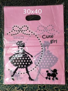 (Category: ) located in . Submitted by Mitzis_Closet (Listing ID 1164469429, Image 1). Description: .
