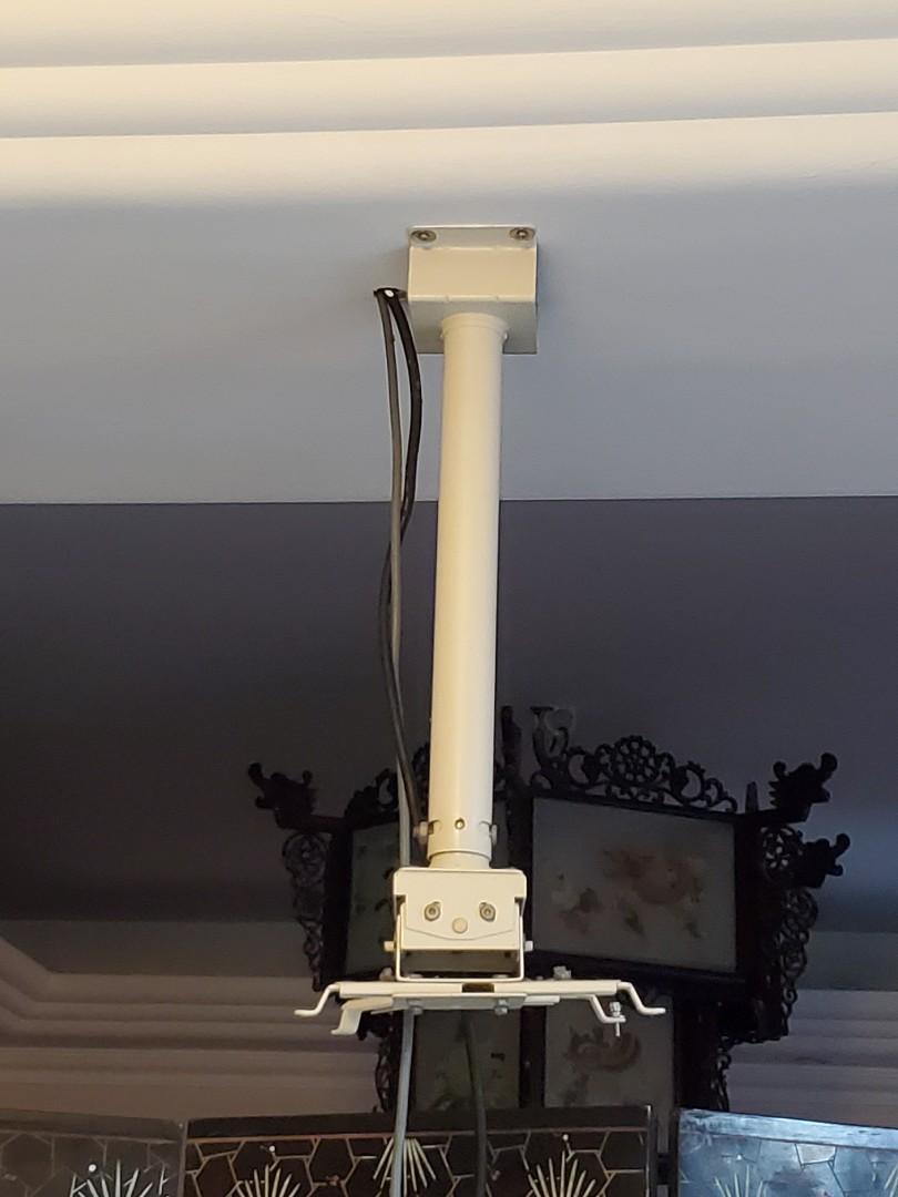 Project Ceiling Bracket (Category: Projectors) located in Singapore. Submitted by etrade202 (Listing ID 1164560630, Image 1). Description: Hi, this is for for Panasonic project. Able to take high end models..