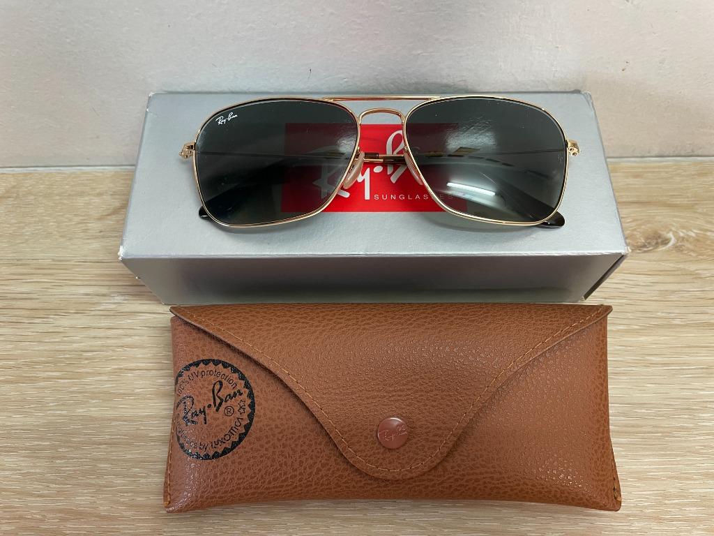 Ray Ban Caravan Sunglasses ORB3136 Men s Fashion Watches